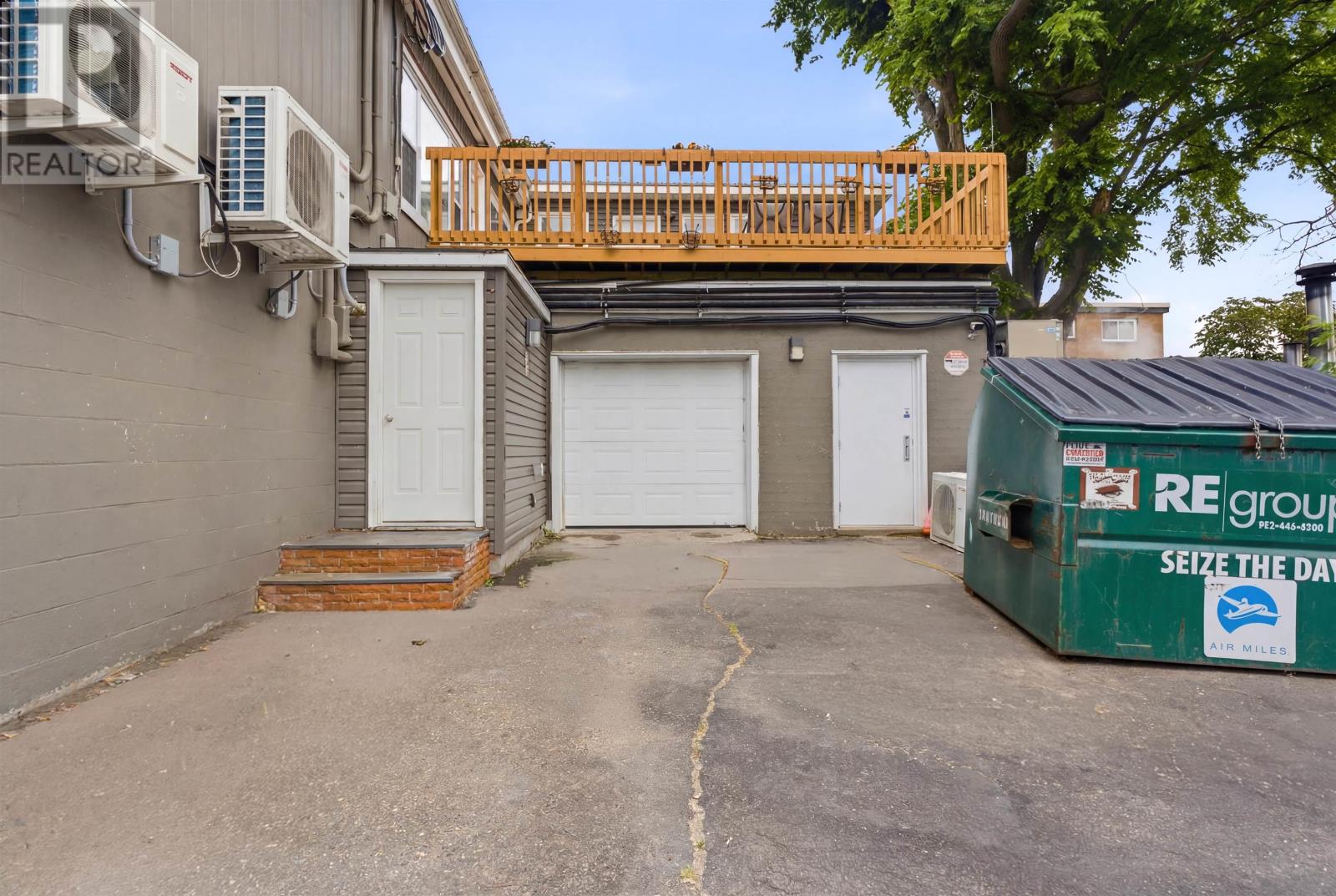 1 Flamingo Drive Property Photo 9