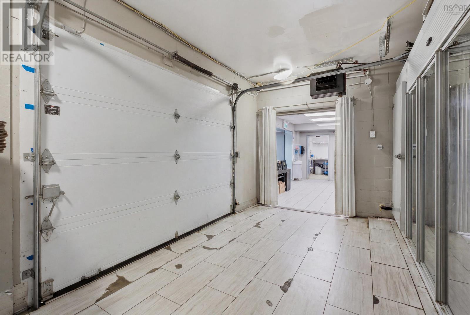 1 Flamingo Drive Property Photo 10