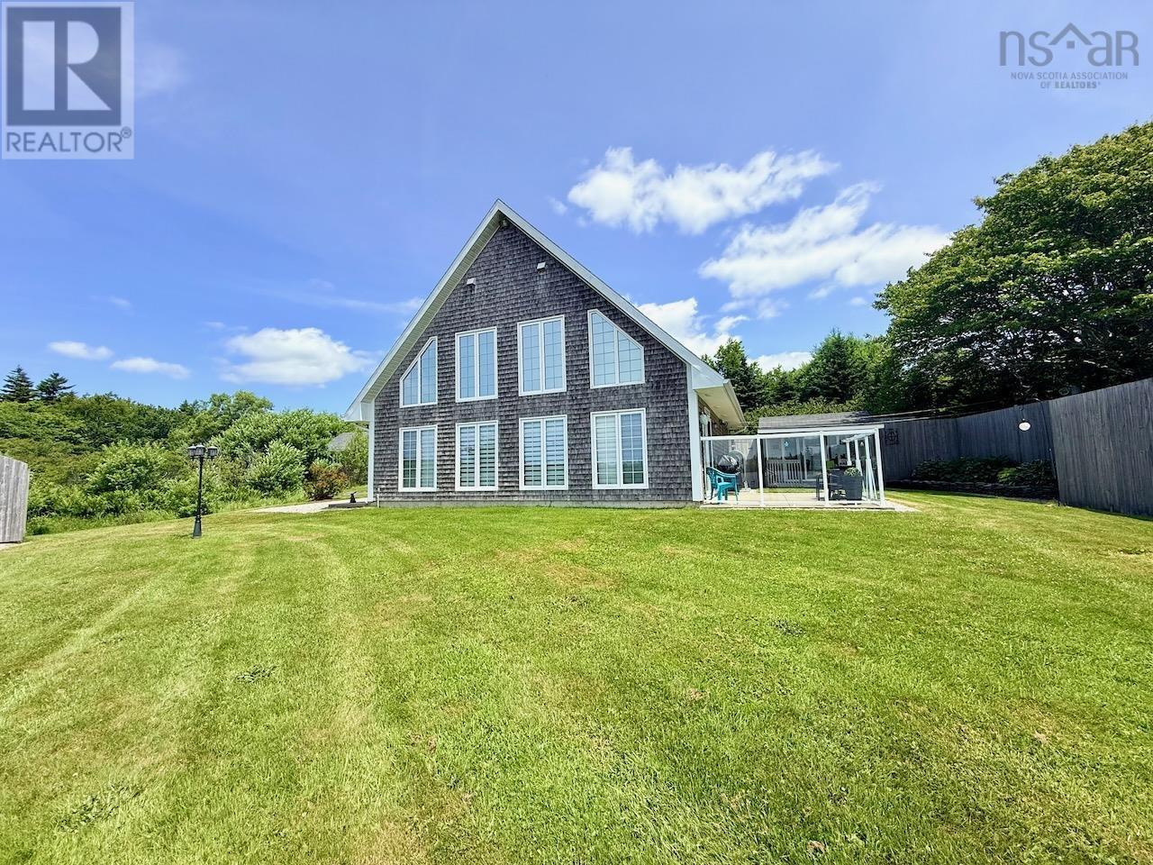 65 Tom's Way Property Photo 31