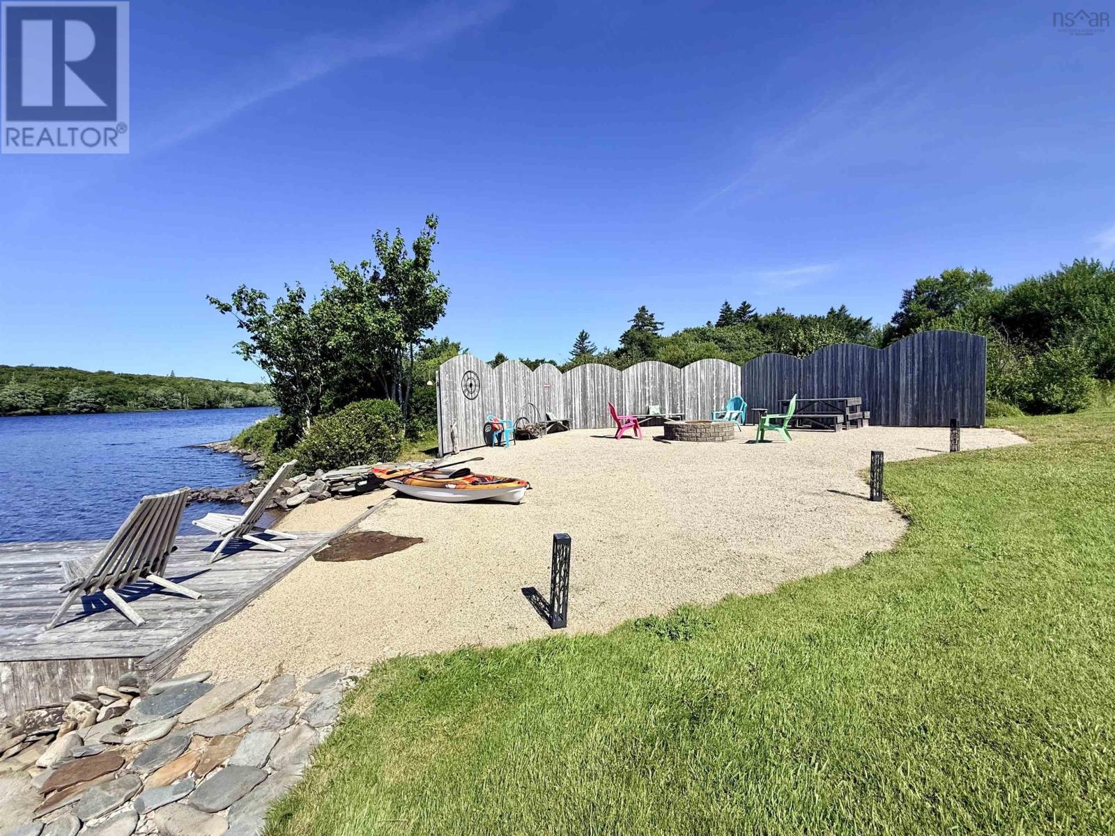 65 Tom's Way Property Photo 37