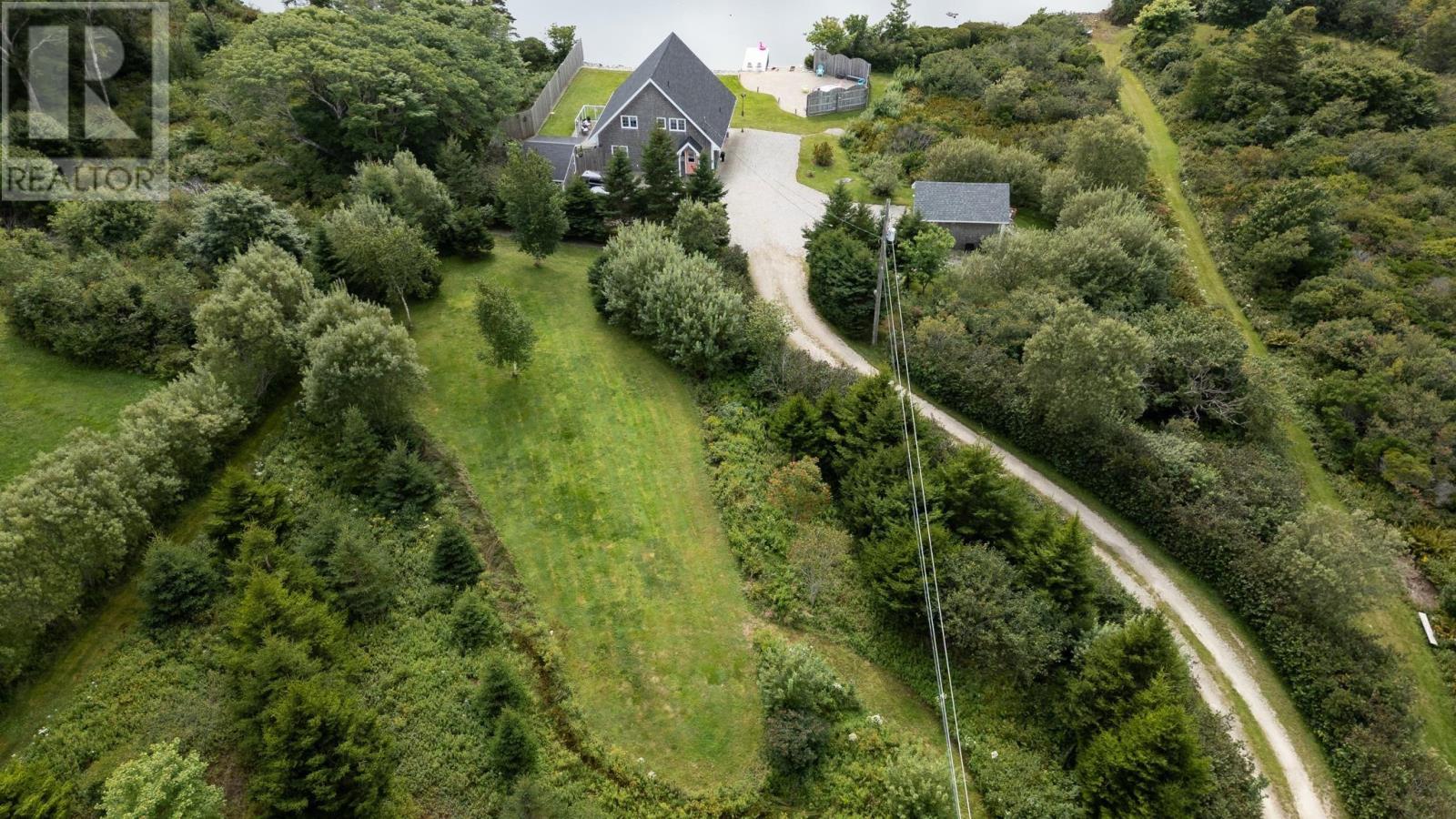 65 Tom's Way Property Photo 44