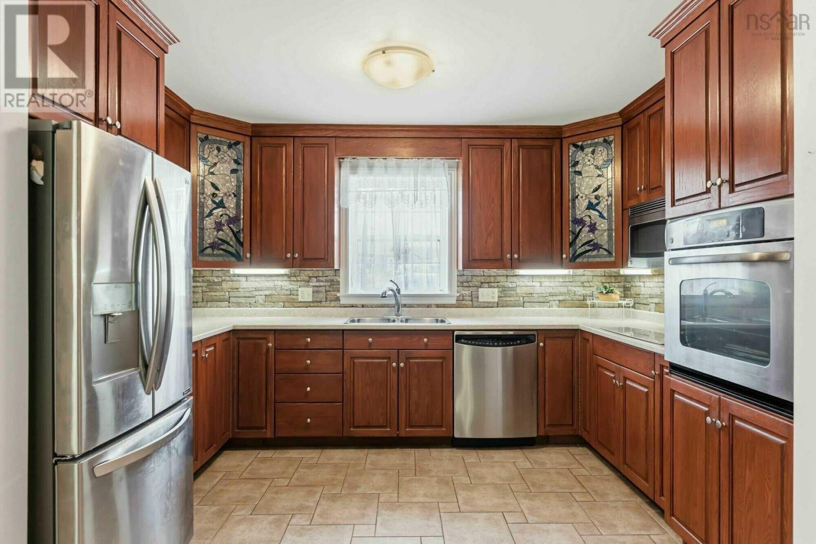 15 Deer Haven Drive Property Photo 6