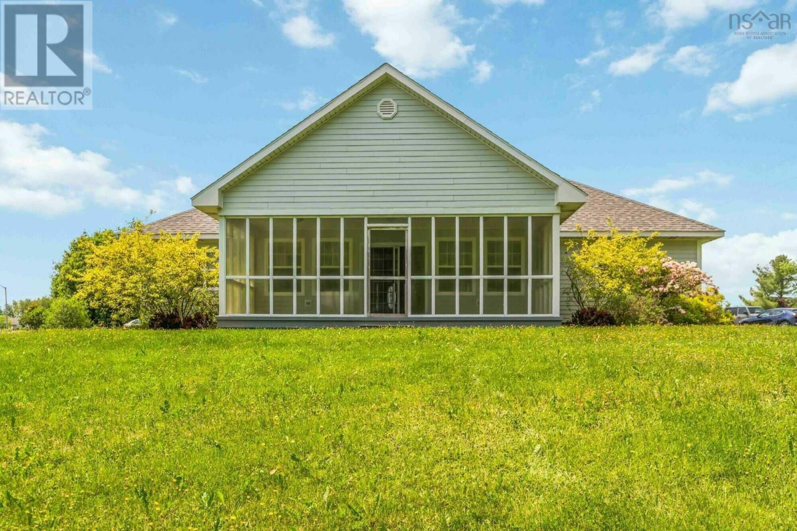 15 Deer Haven Drive Property Photo 17