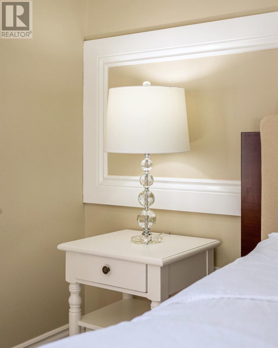 276 Floating Bridge Road Property Photo 12