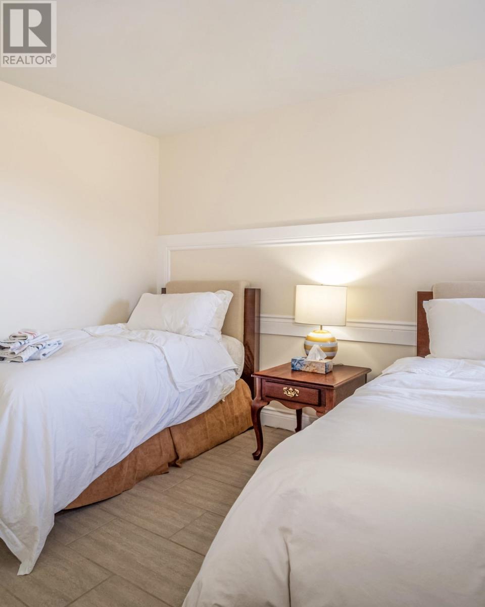 276 Floating Bridge Road Property Photo 14