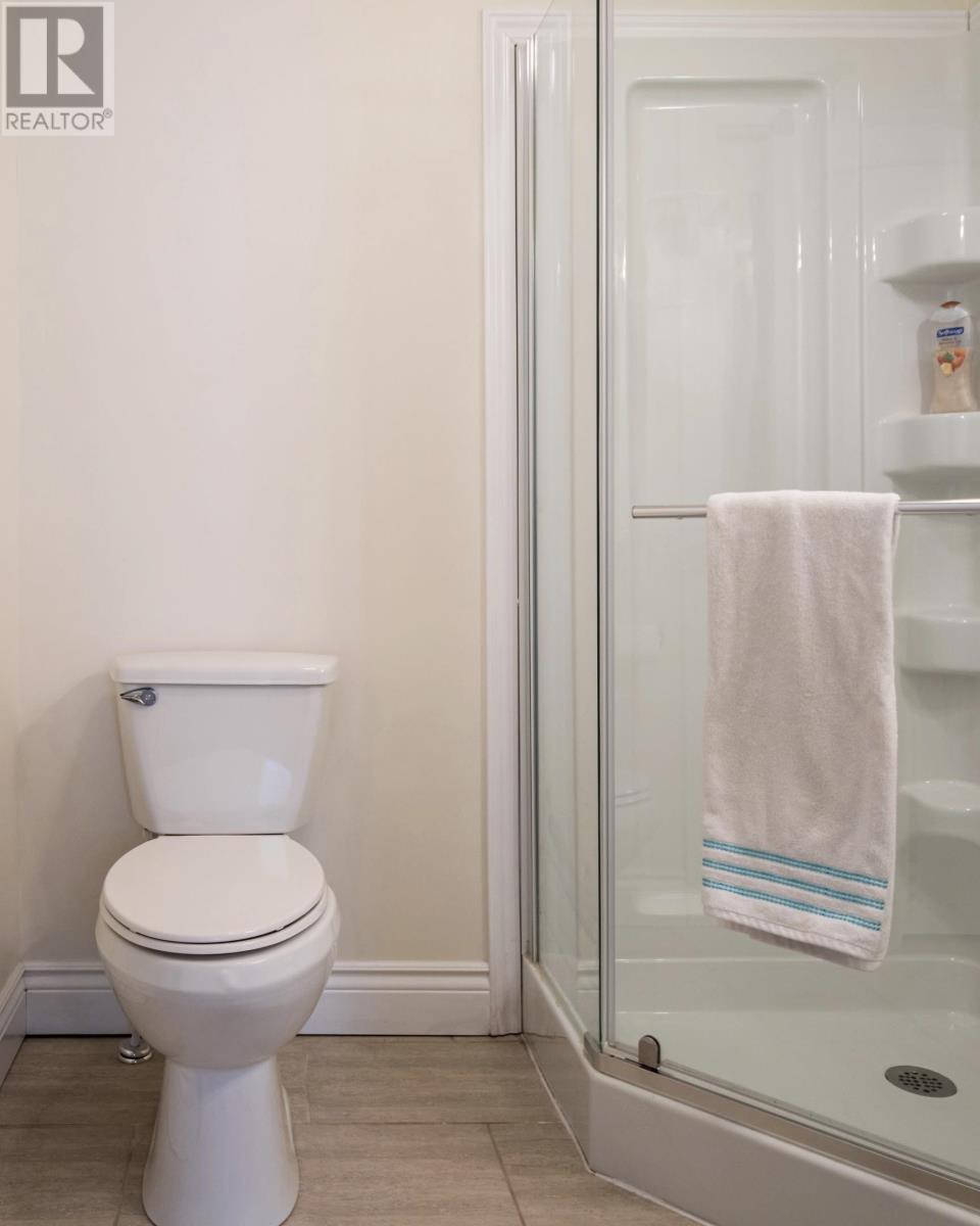 276 Floating Bridge Road Property Photo 15