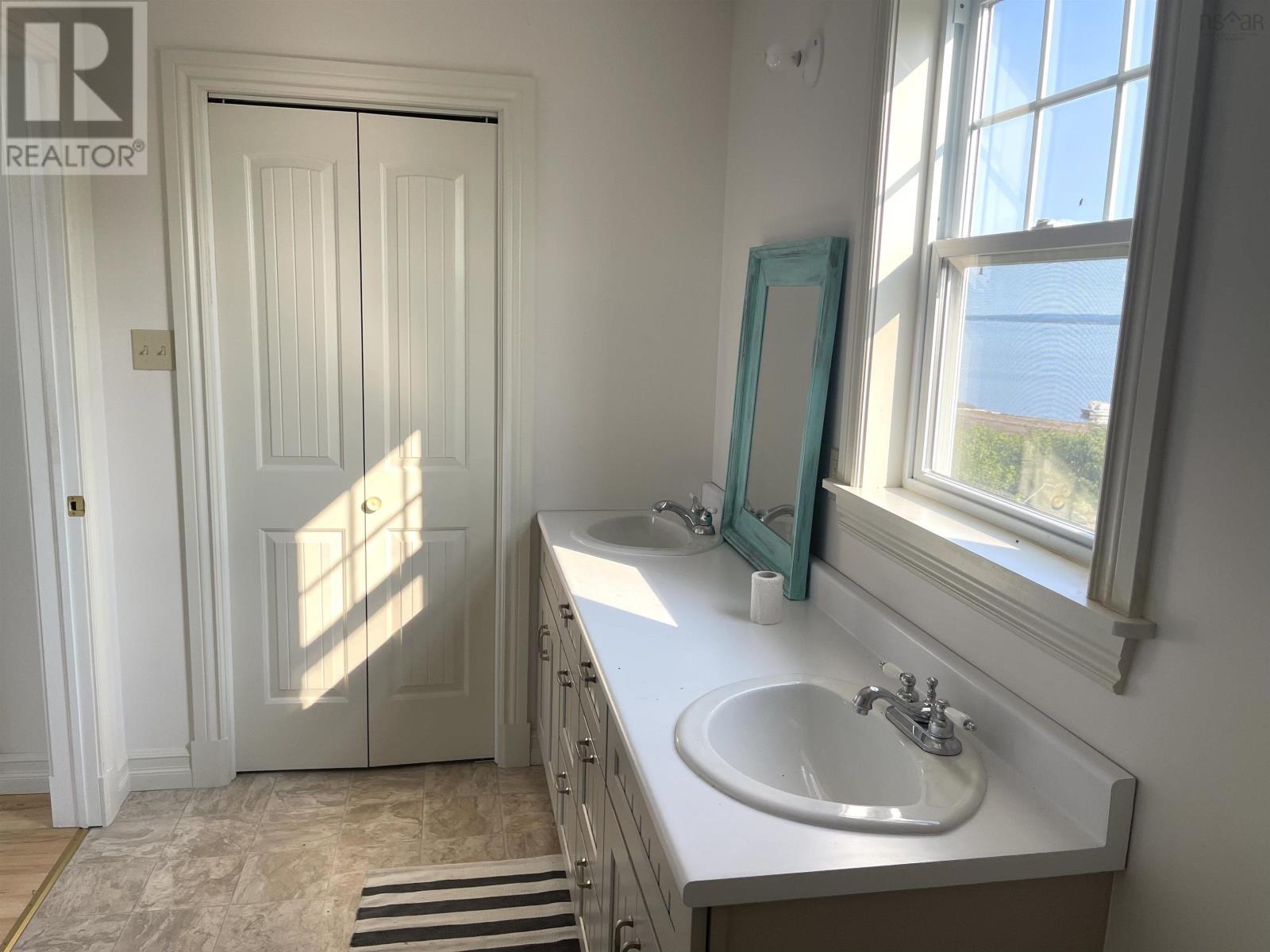 Saddle Island And Associated Lot Property Photo 19