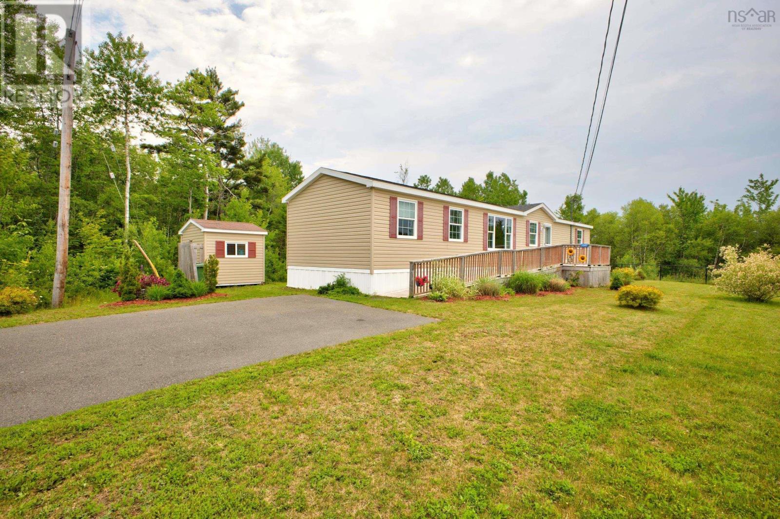 1047 Glen Forest Drive Property Photo 35