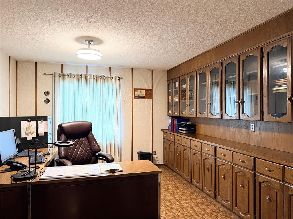 80043 34 Path Property Photo 14