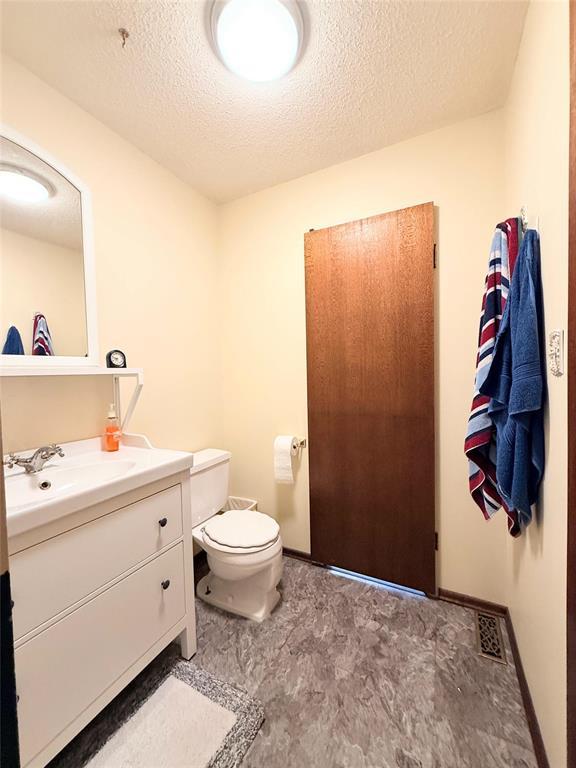 80043 34 Path Property Photo 19