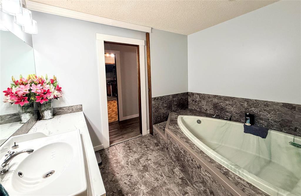 80043 34 Path Property Photo 20