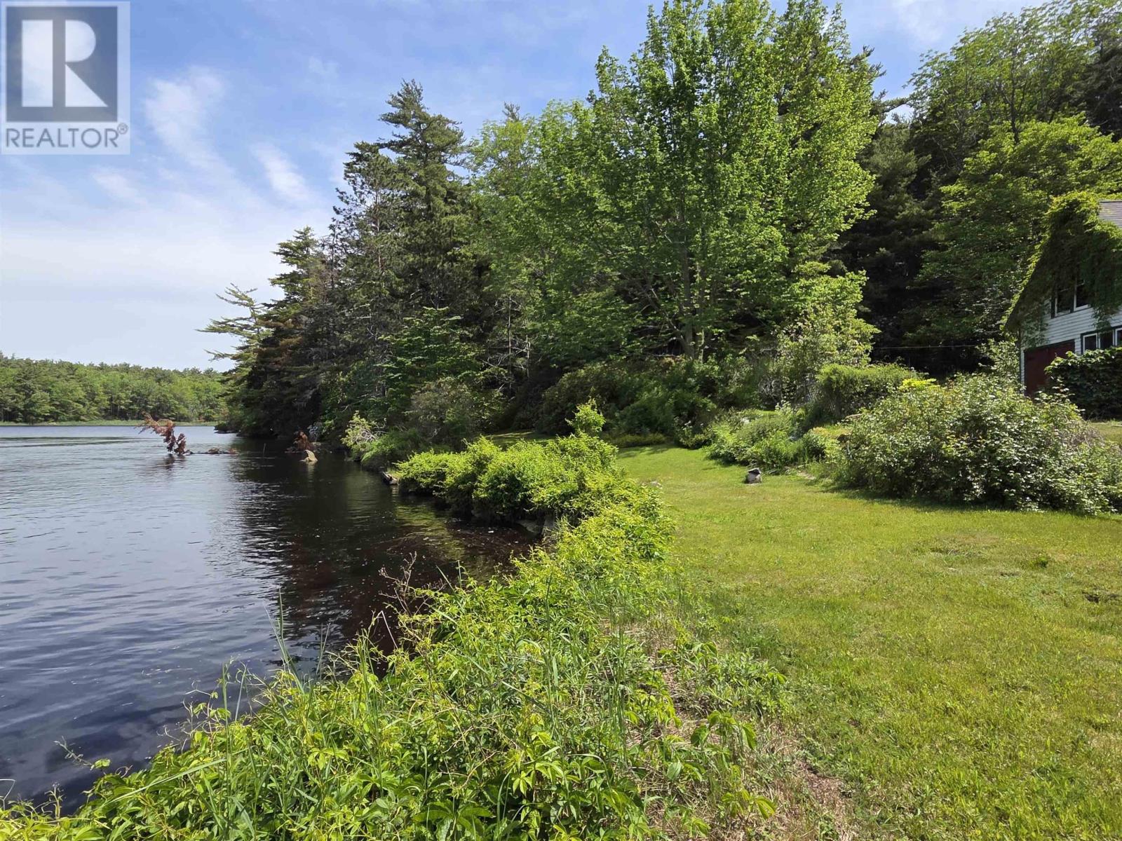 221 Highway 8 Property Photo 7