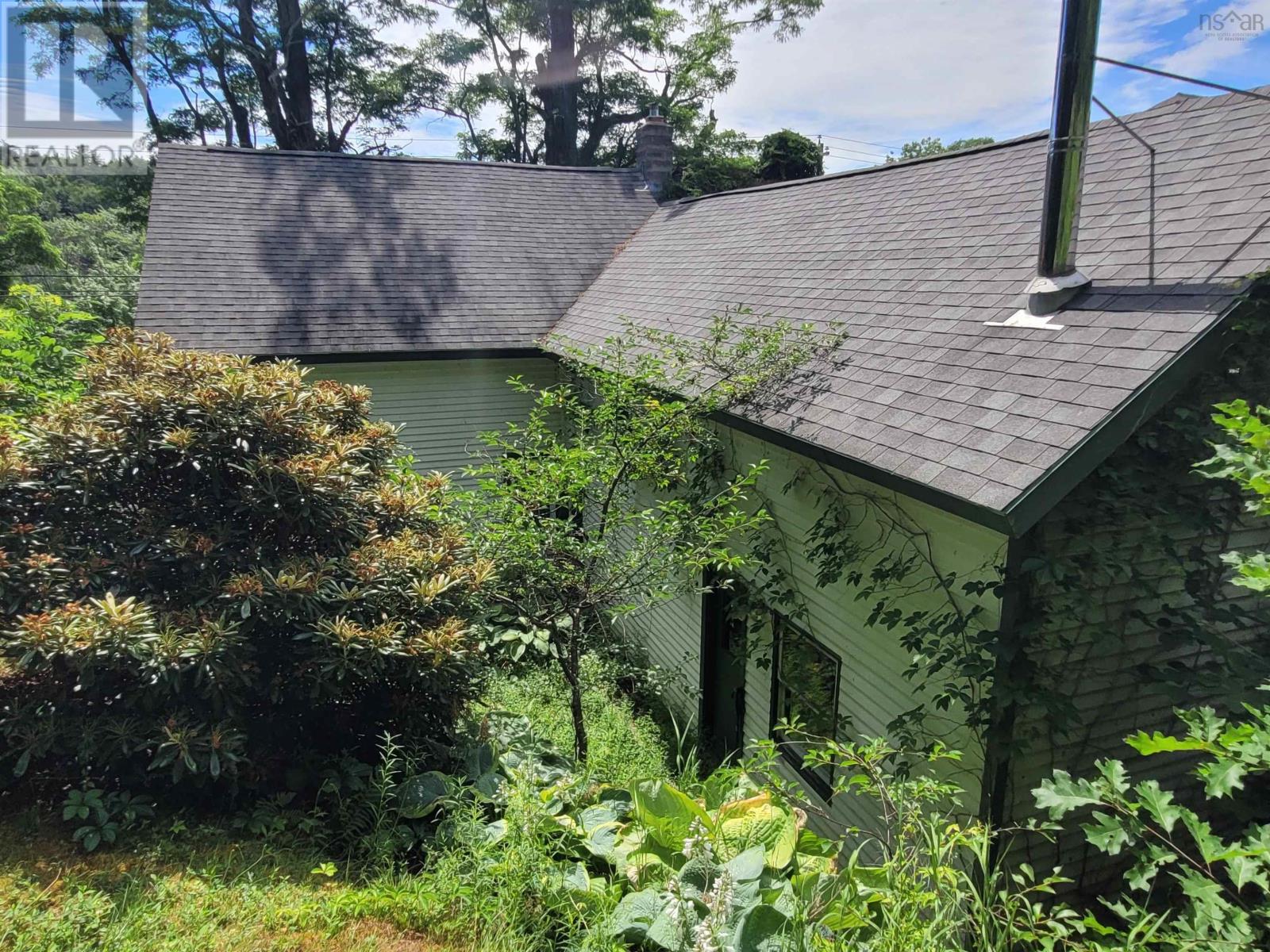 221 Highway 8 Property Photo 33