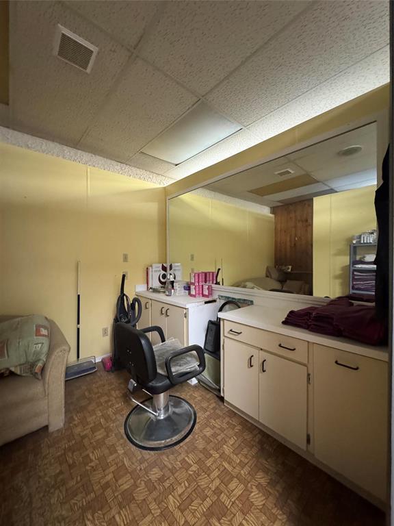 659 Park Avenue Property Photo 17