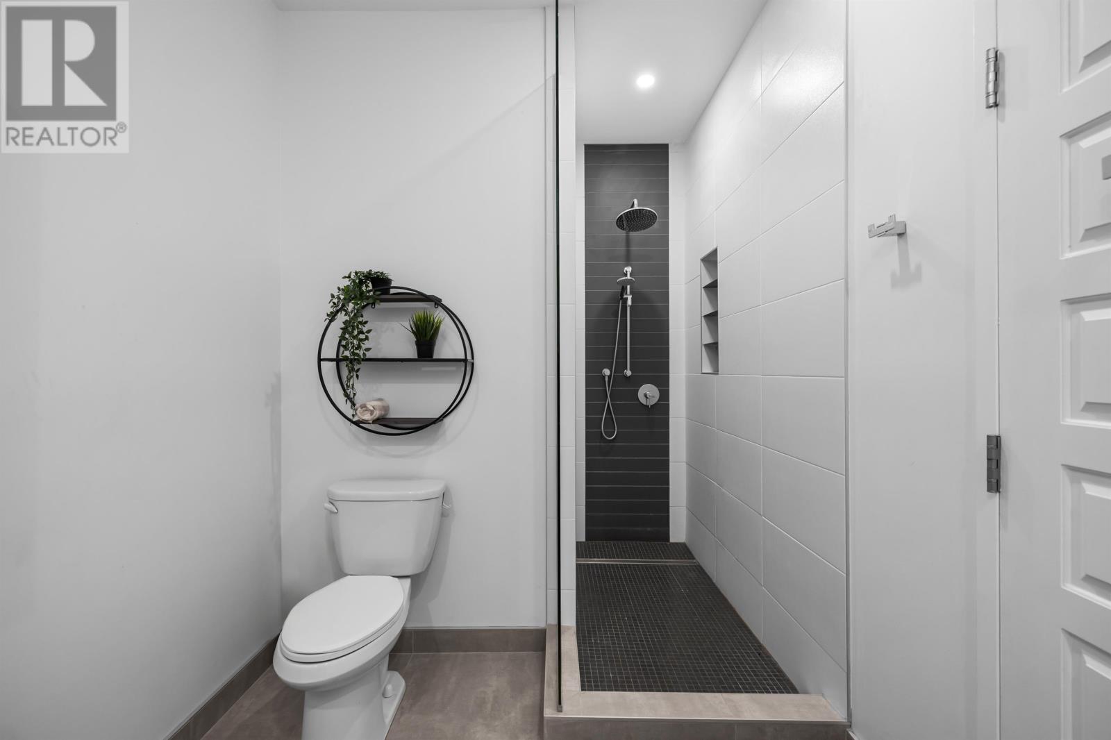 386 Campbells Shore Rd Property Photo 33