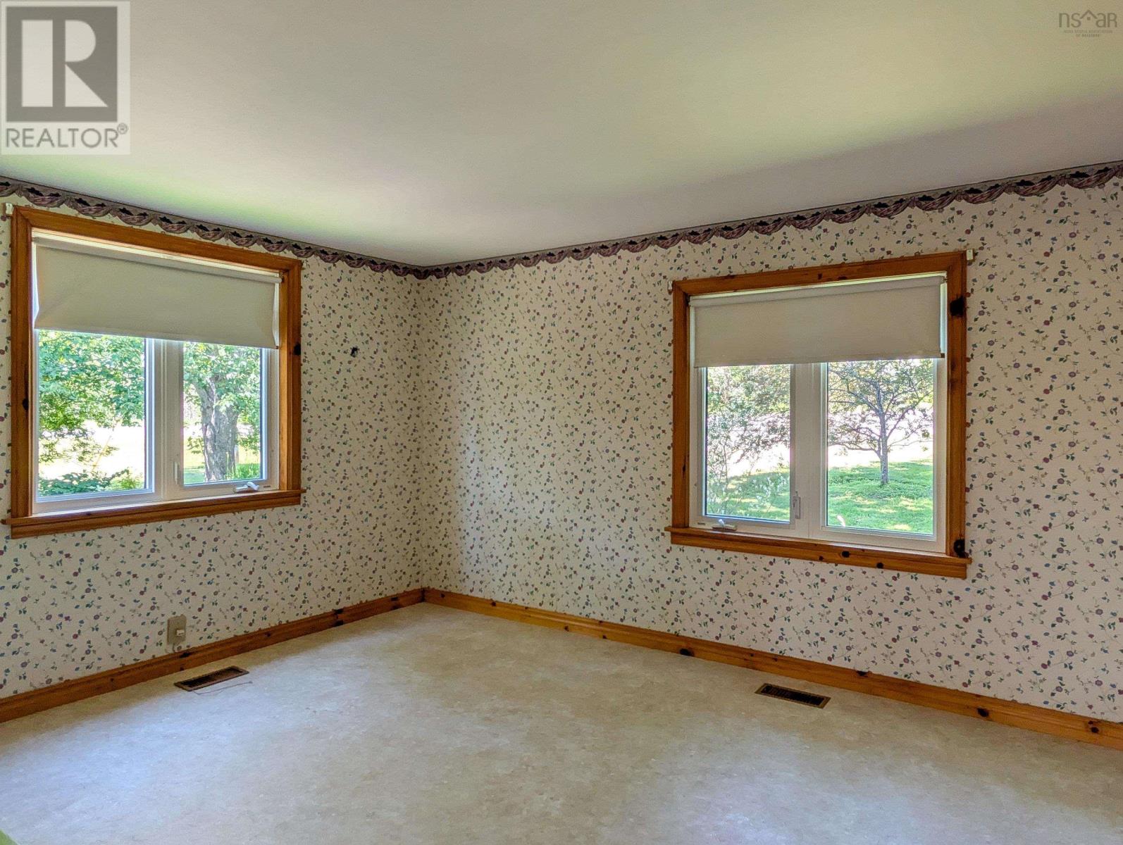 1878 Granville Road Property Photo 28