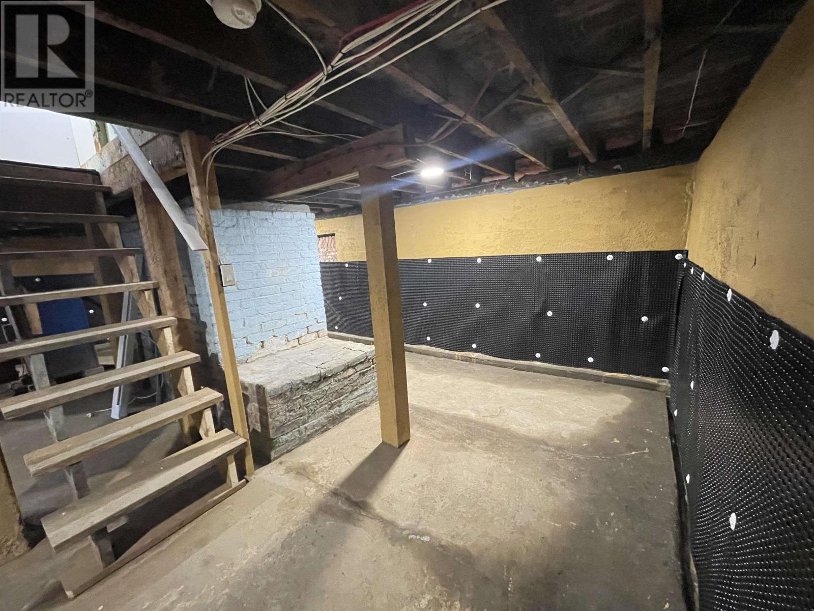 30 Wesley Street Property Photo 18