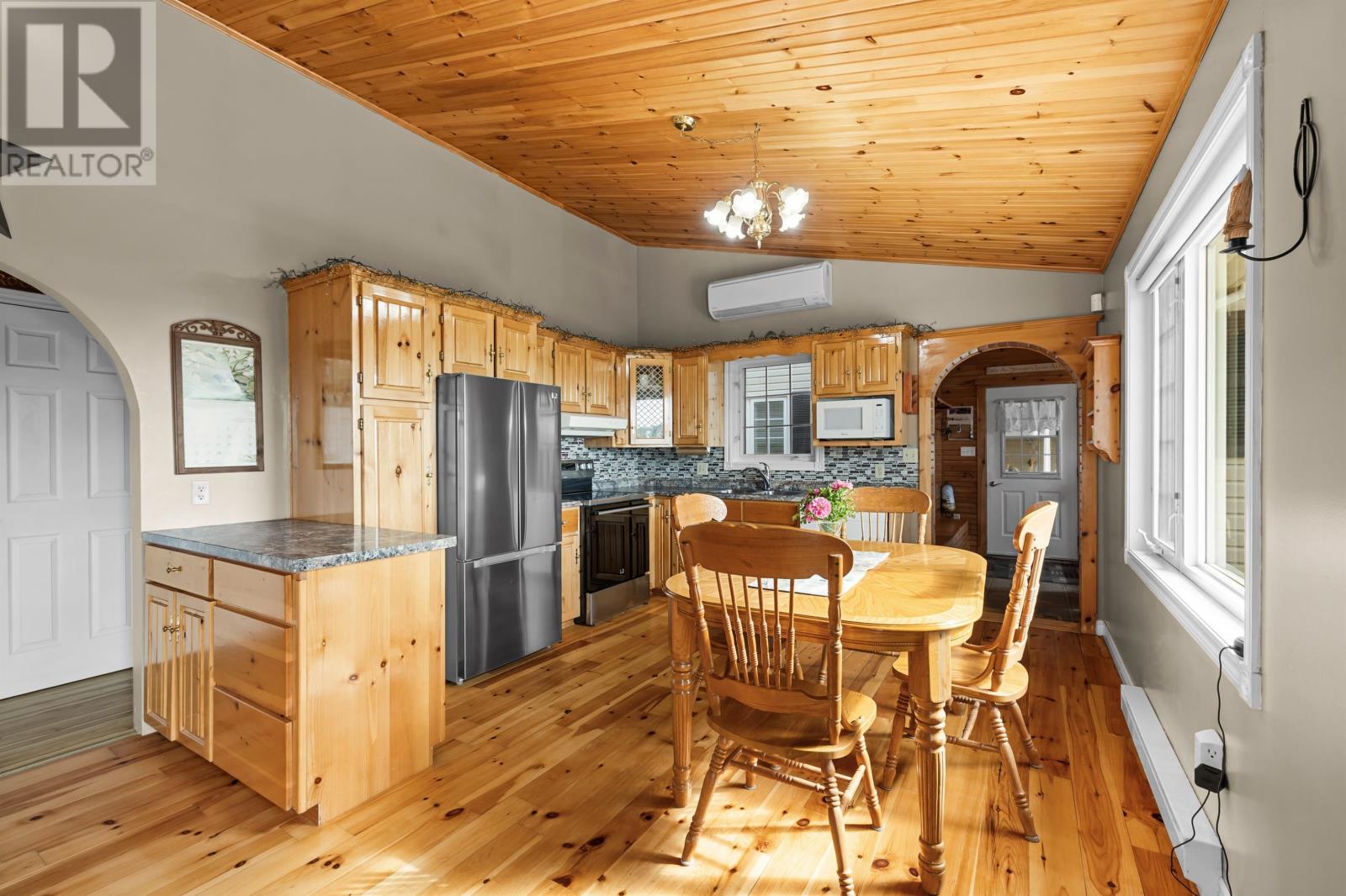 16 Wild Rose Lane Property Photo 14