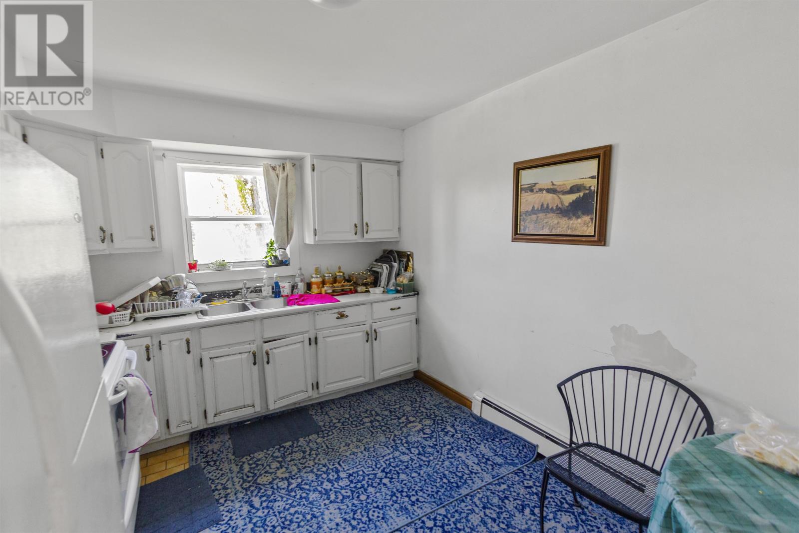 609-611 Queen Street Property Photo 7