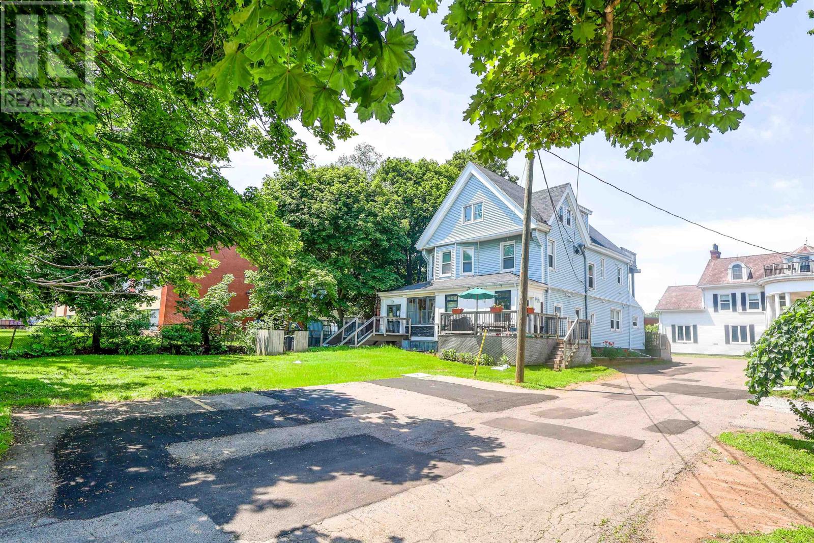 55 Longworth Avenue Property Photo 3