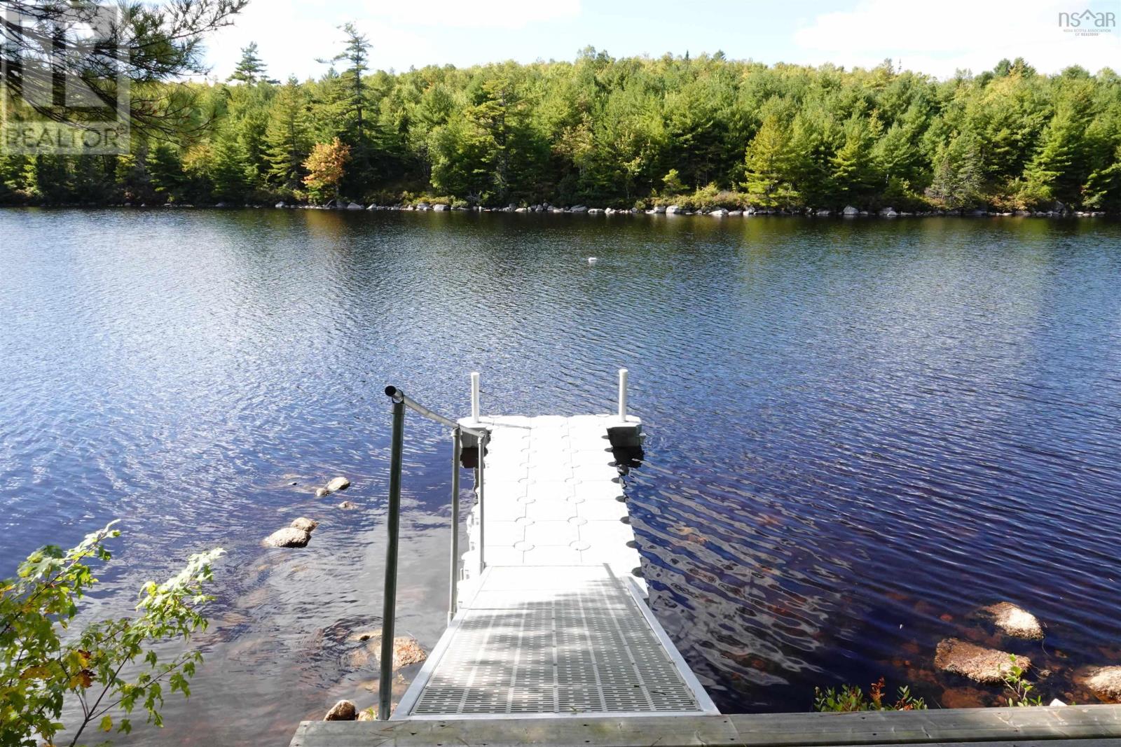 287 Long Lake Road Property Photo 5