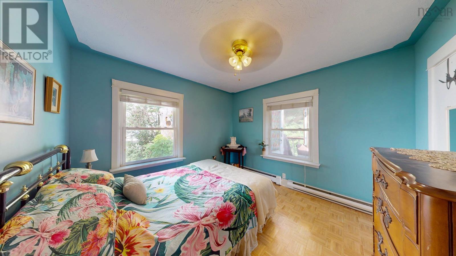 11 Parkview Road Property Photo 22