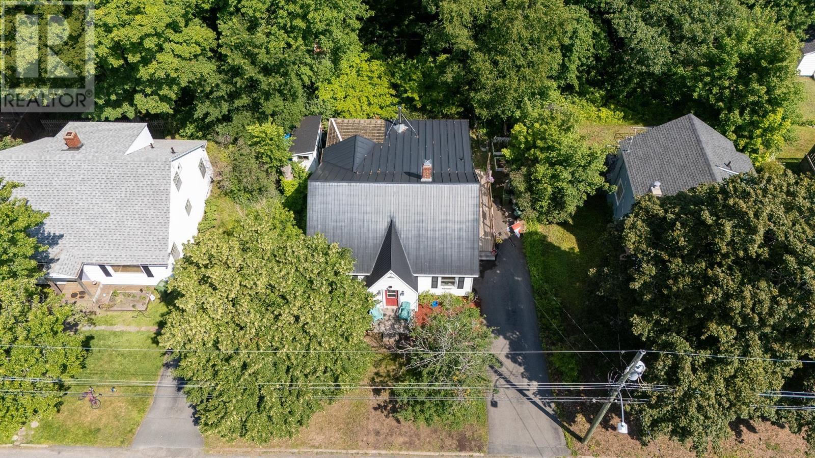 11 Parkview Road Property Photo 30