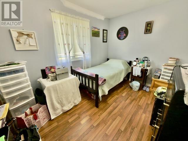 446 Maddix Crescent Property Photo 12