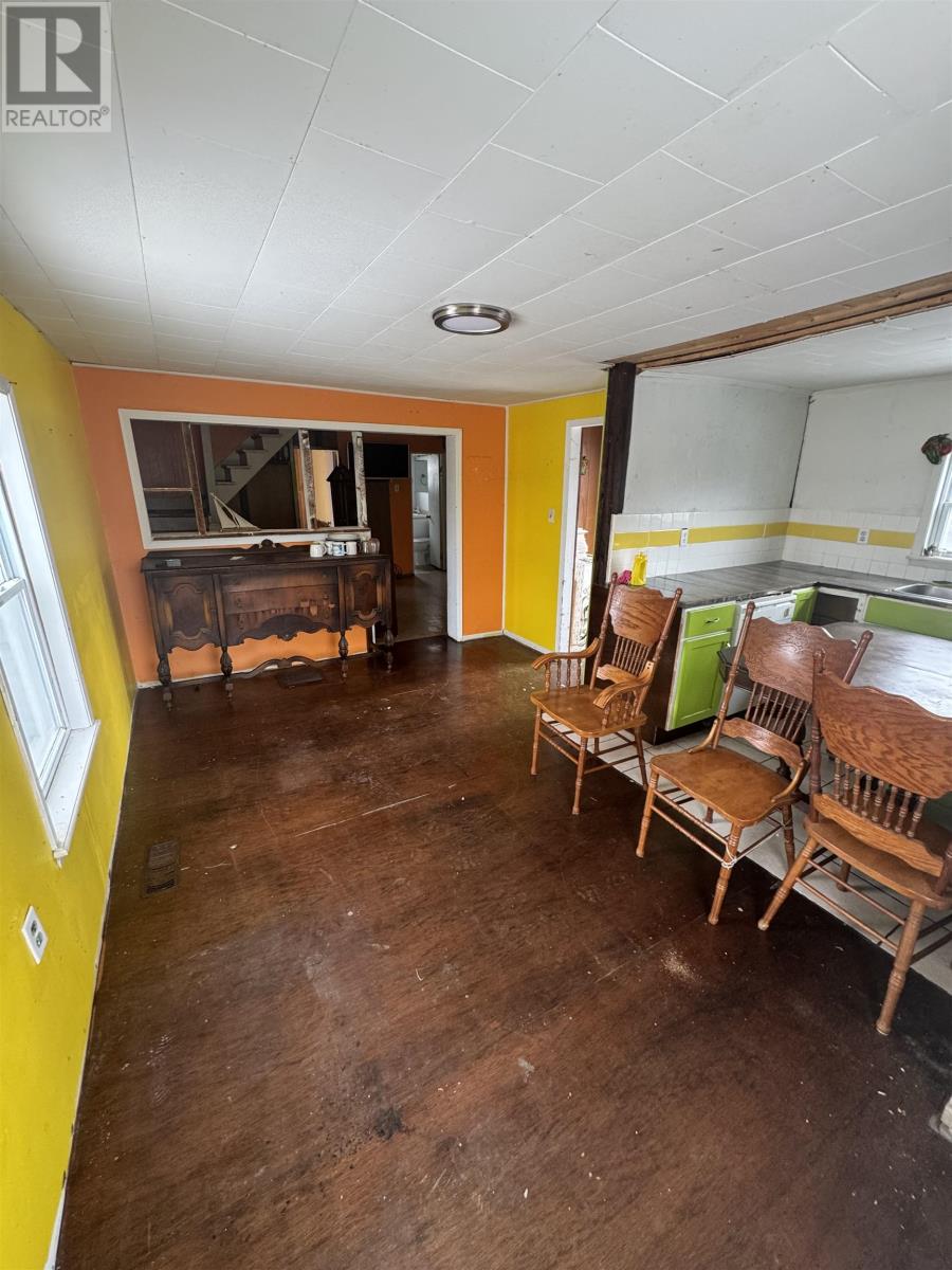 2070 Cape Bear Road Property Photo 5