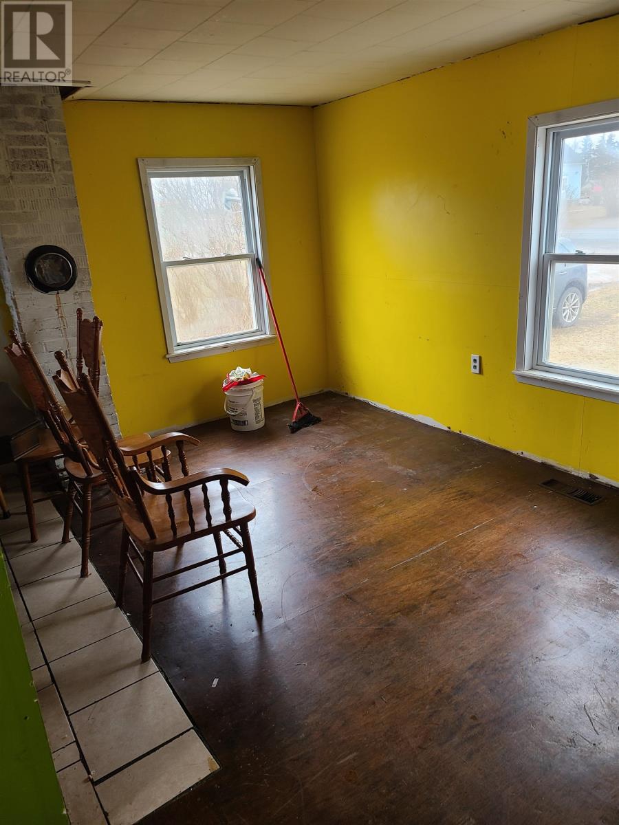 2070 Cape Bear Road Property Photo 8