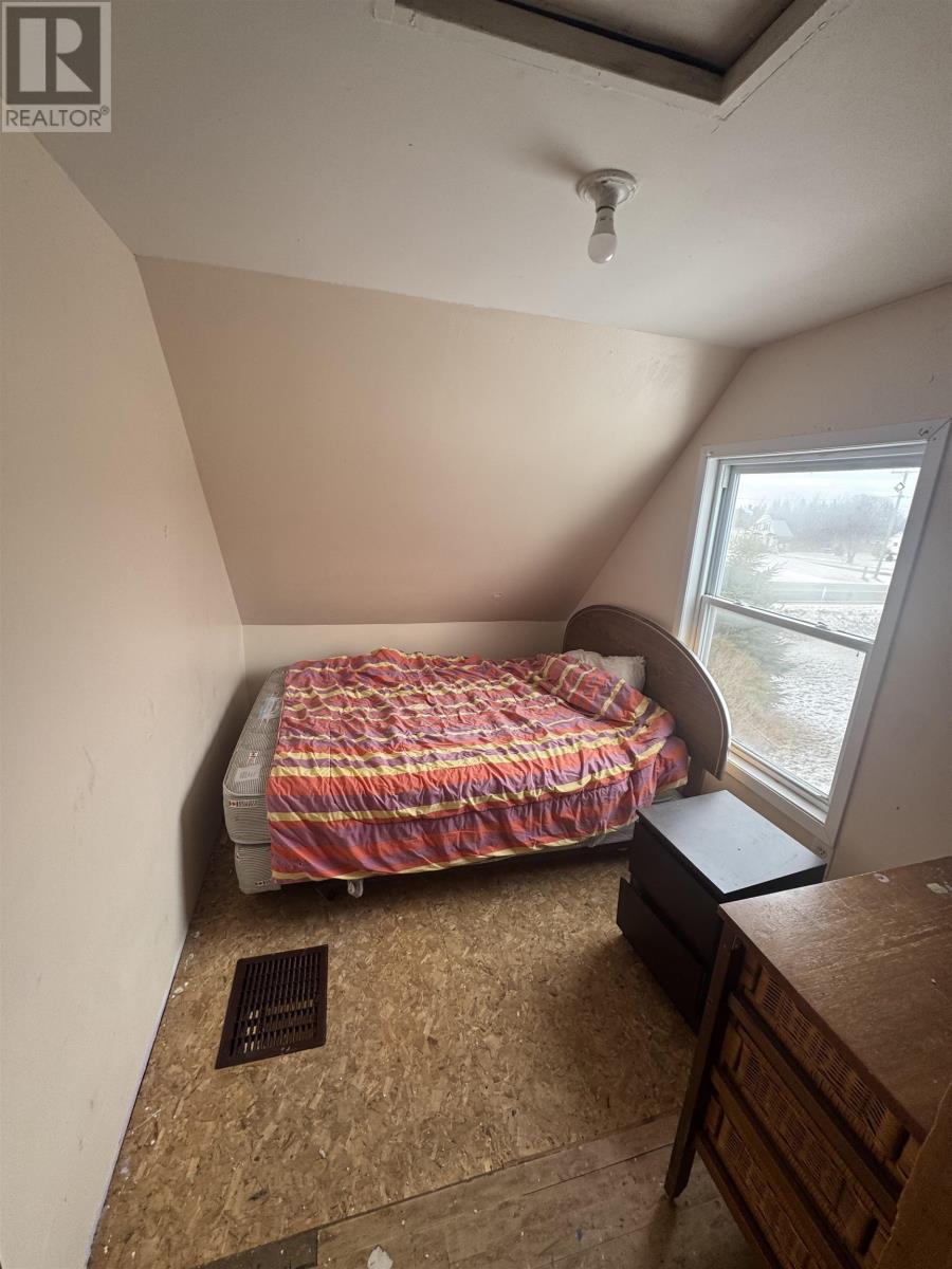 2070 Cape Bear Road Property Photo 24