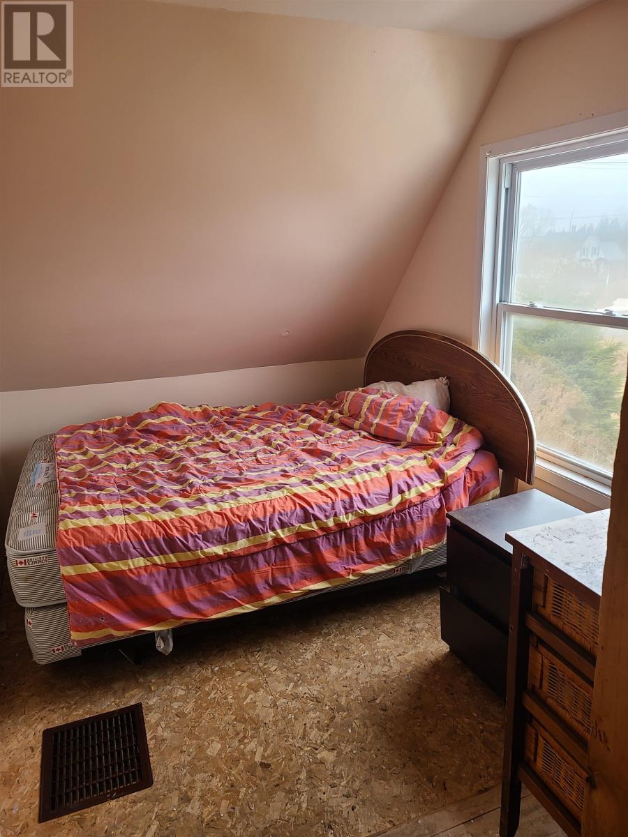 2070 Cape Bear Road Property Photo 25