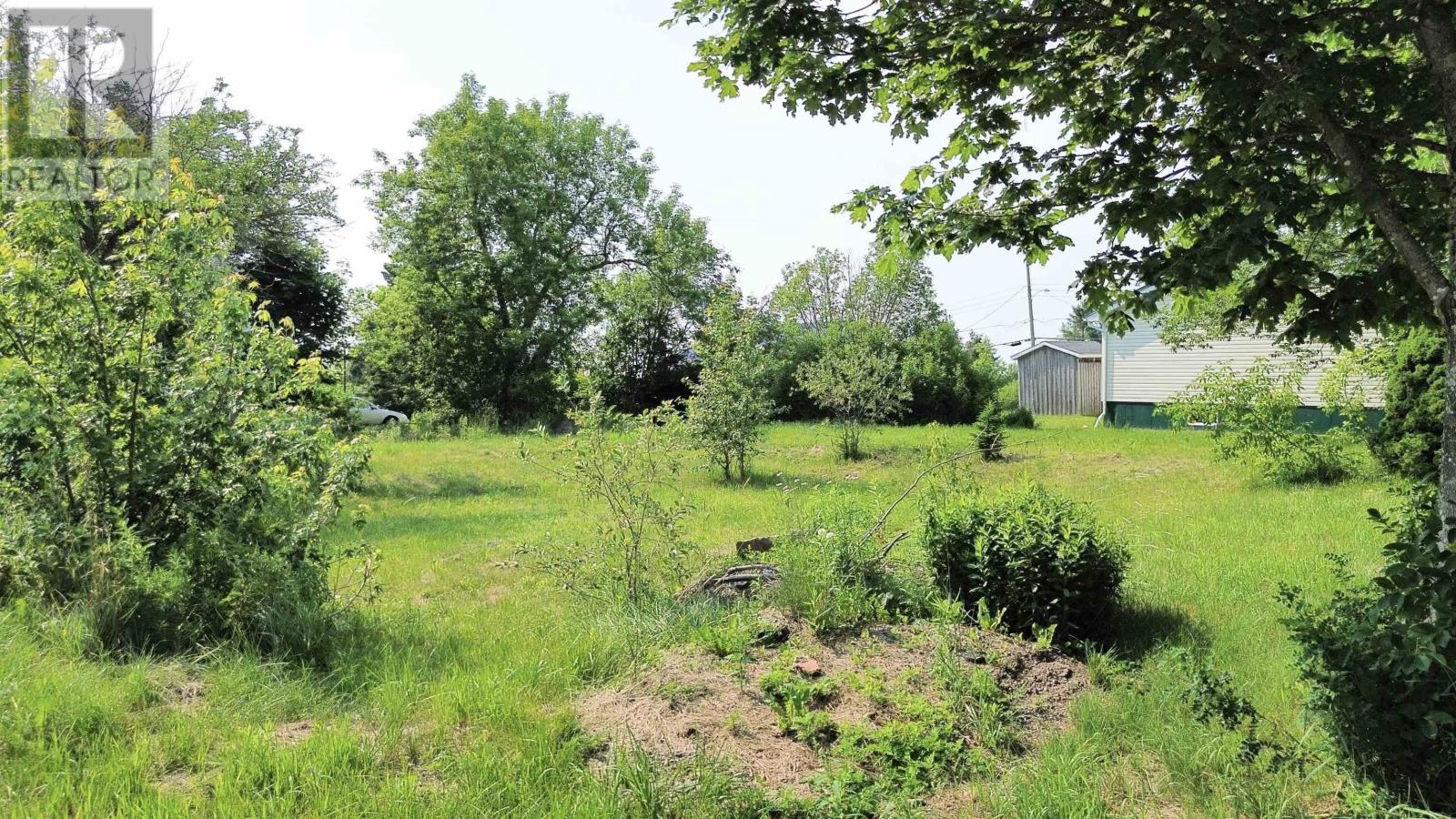 137 Herrett Property Photo 13