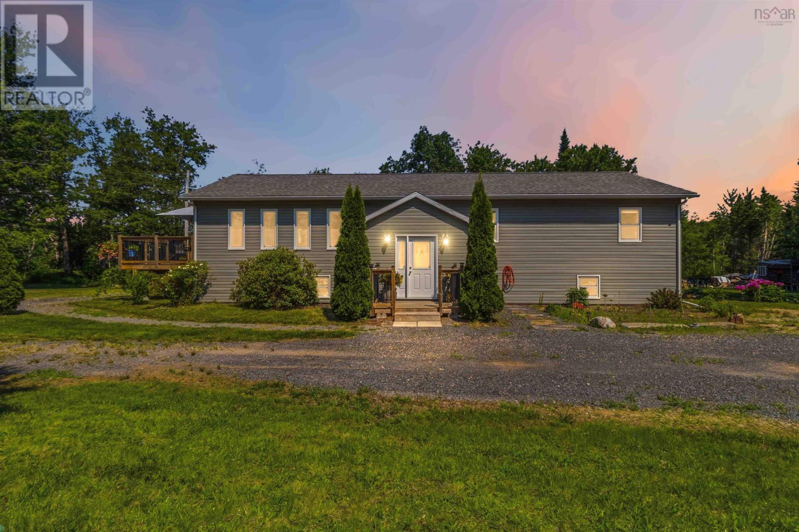1549 East Dalhousie Road Property Photo 1