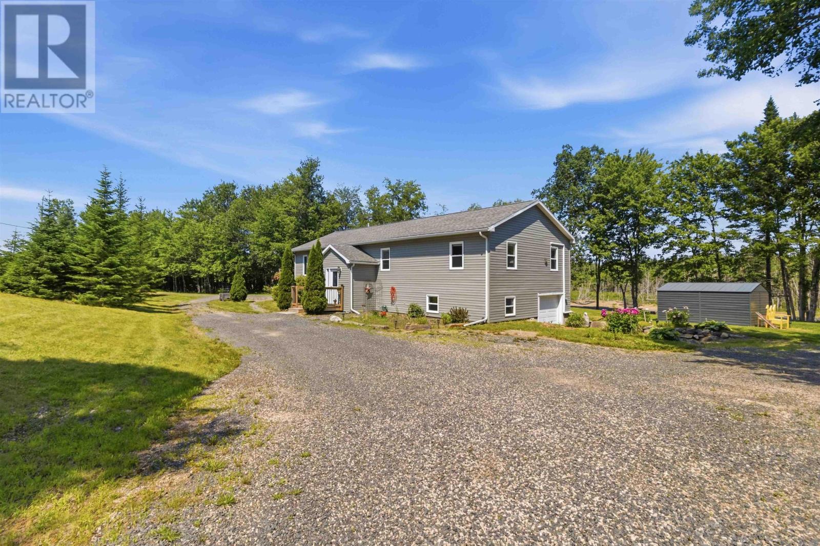 1549 East Dalhousie Road Property Photo 4