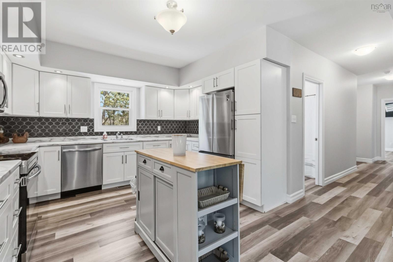 1549 East Dalhousie Road Property Photo 13