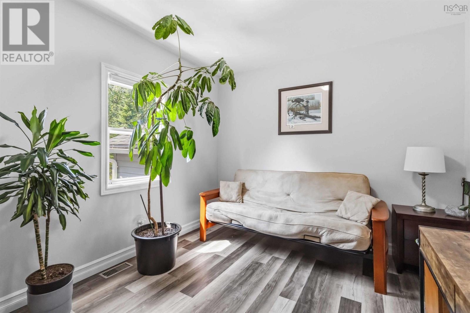 1549 East Dalhousie Road Property Photo 19