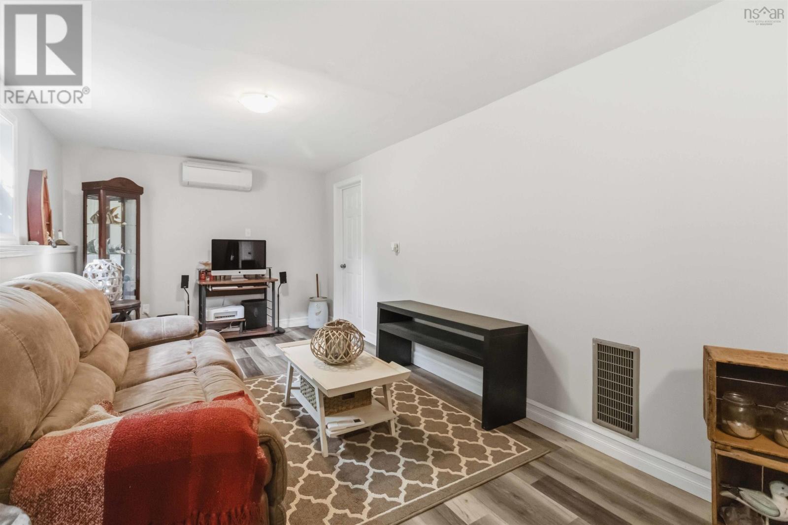 1549 East Dalhousie Road Property Photo 29