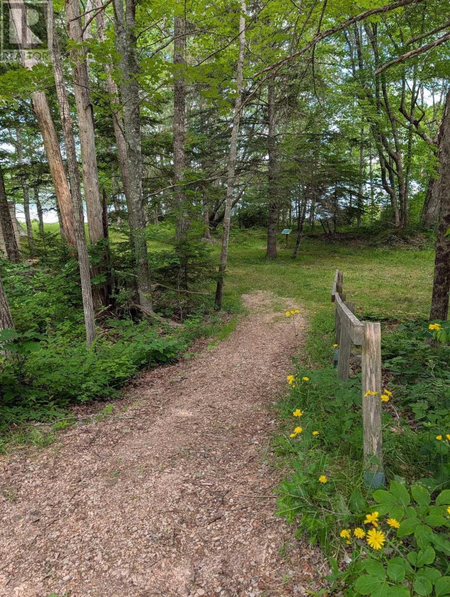 1549 East Dalhousie Road Property Photo 50