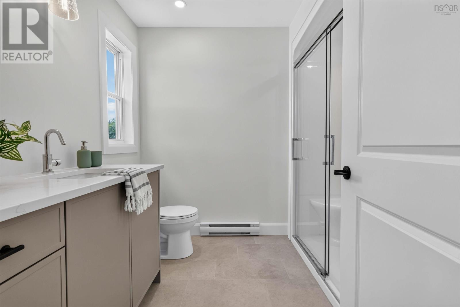 Pc-2 6 Pearlgarden Close Property Photo 27