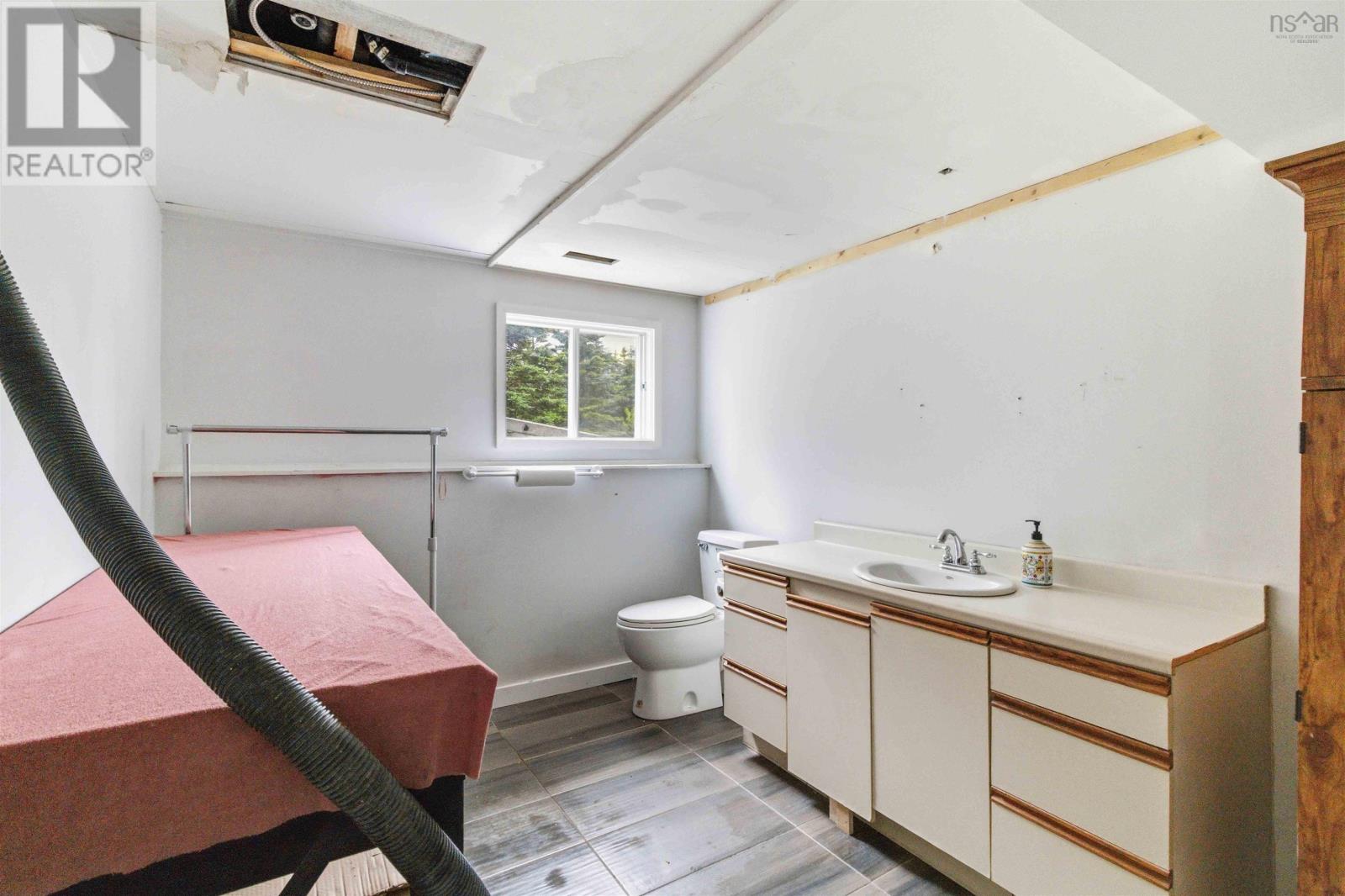 199 Conrod Beach Road Property Photo 39