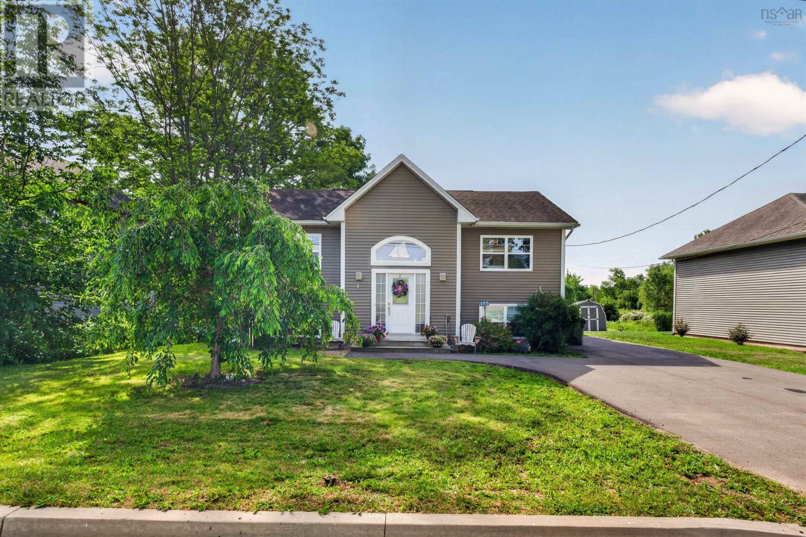 355 College Road Property Photo 2