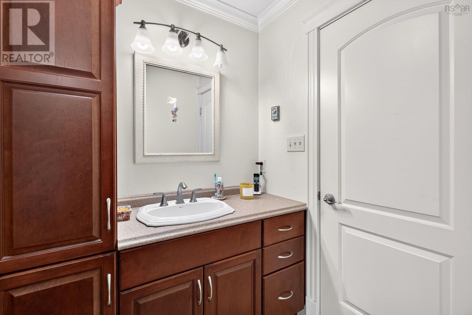 355 College Road Property Photo 18