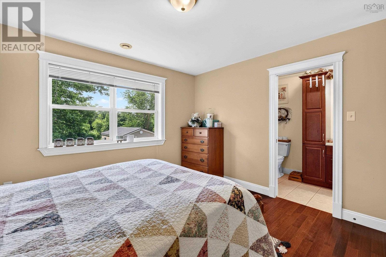 355 College Road Property Photo 20