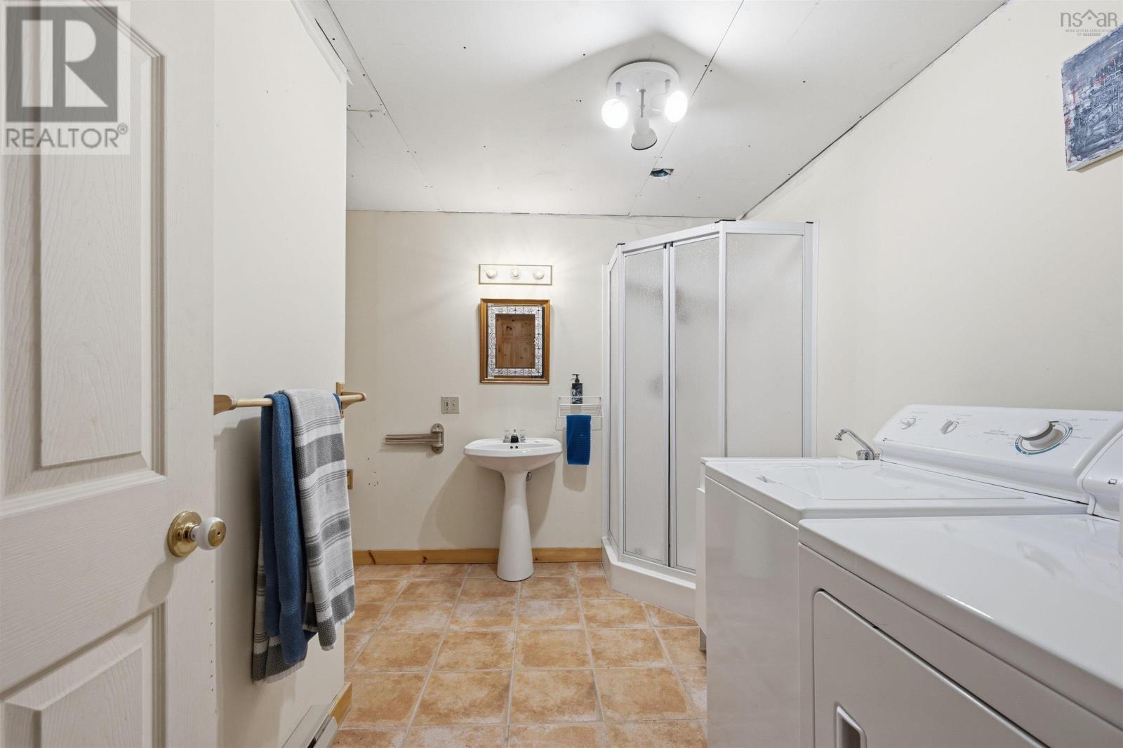 33 Ocean Marina Drive Property Photo 35