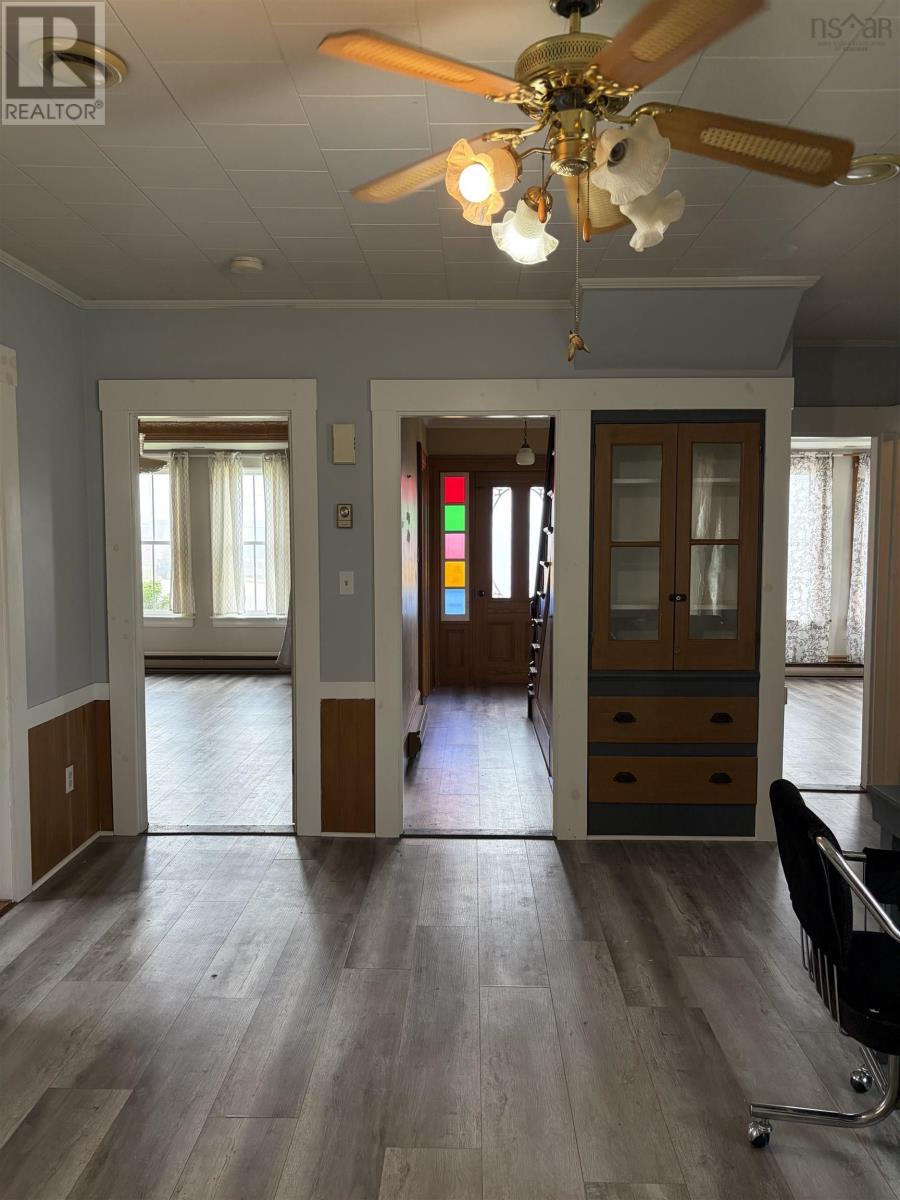 24 School Street Property Photo 16