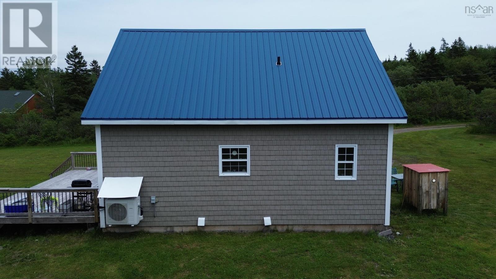 2339 Portage Road Property Photo 6