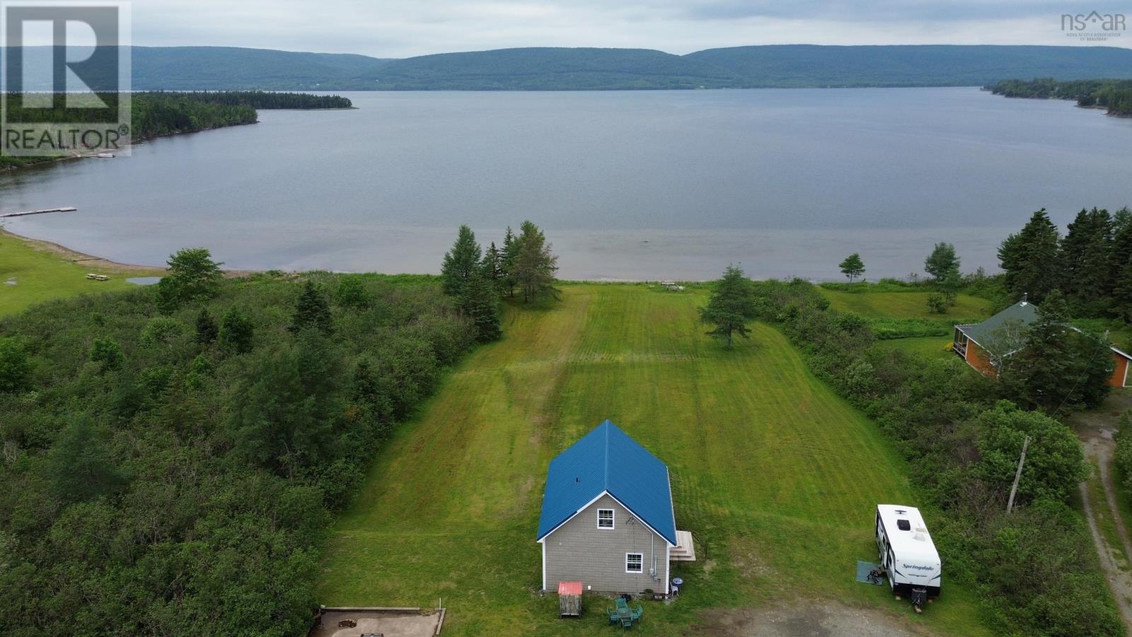 2339 Portage Road Property Photo 15