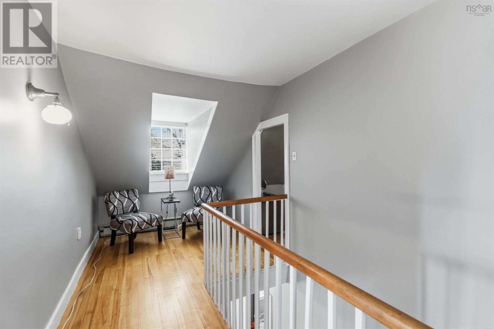 371 Granville Street E Property Photo 30