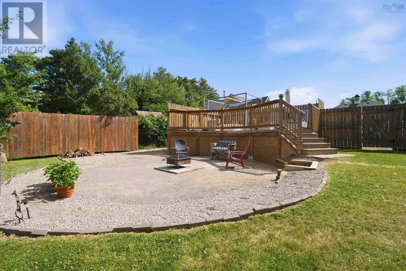 371 Granville Street E Property Photo 45